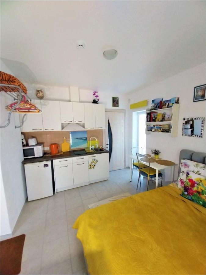 Geltoni Apartamentai 帕兰加 外观 照片