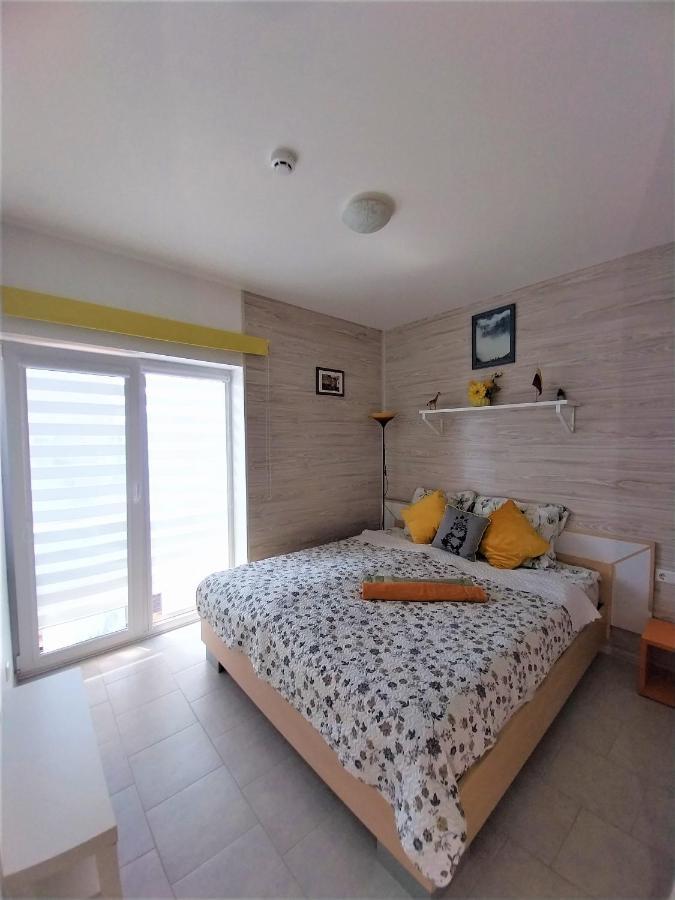 Geltoni Apartamentai 帕兰加 外观 照片